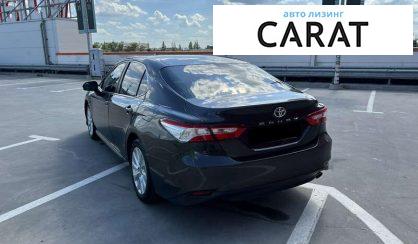 Toyota Camry 2019