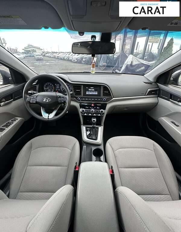 Hyundai Elantra 2020