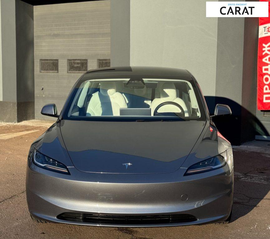 Tesla Model 3 2025