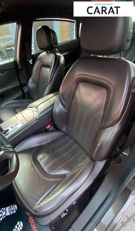 Maserati Quattroporte 2013