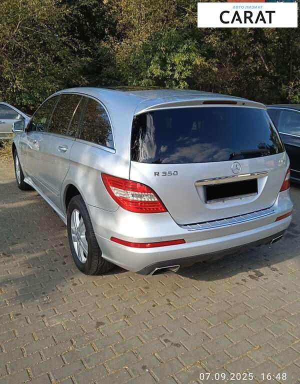 Mercedes-Benz R-Class 2011