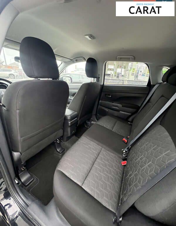 Mitsubishi Outlander 2021