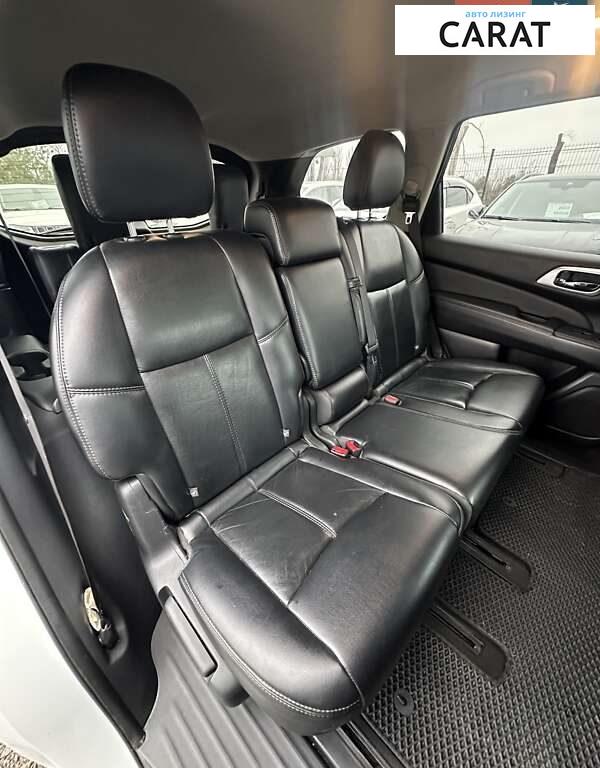 Nissan Pathfinder 2015