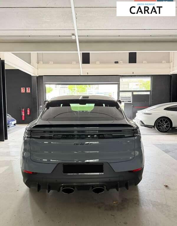 Porsche Cayenne 2025