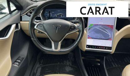 Tesla Model S 2015