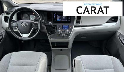 Toyota Sienna 2016