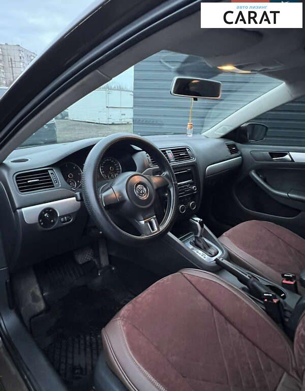 Volkswagen Jetta 2013