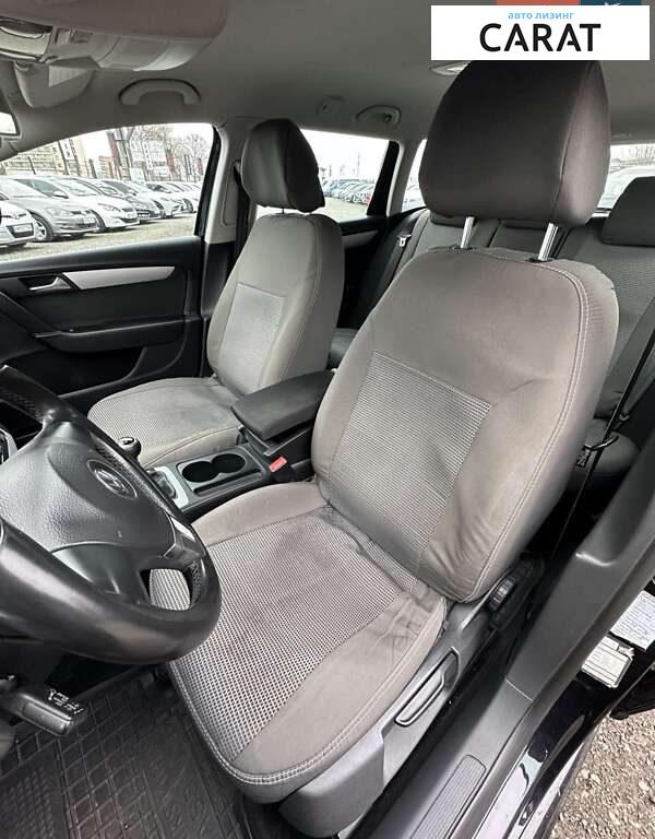 Volkswagen Passat 2011