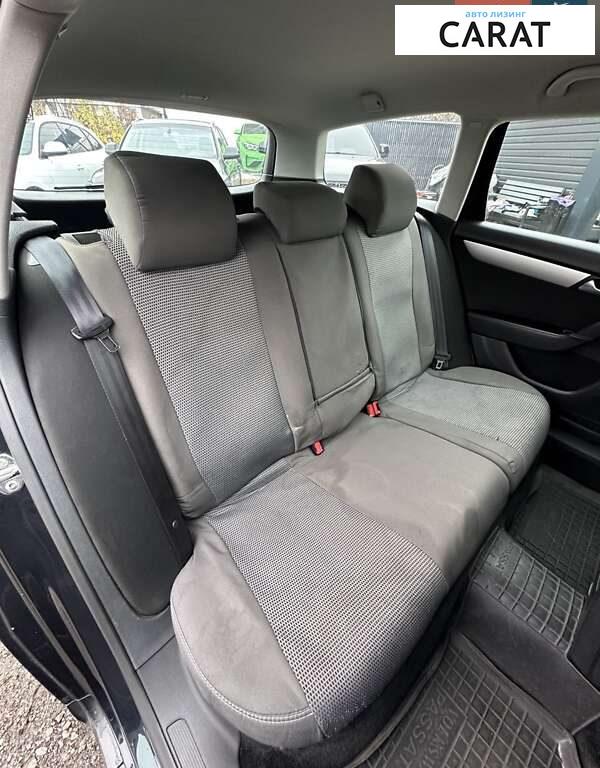 Volkswagen Passat 2011