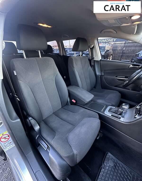 Volkswagen Passat 2010