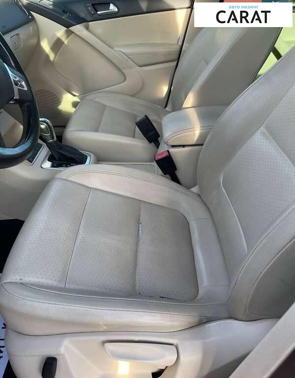Volkswagen Tiguan 2011