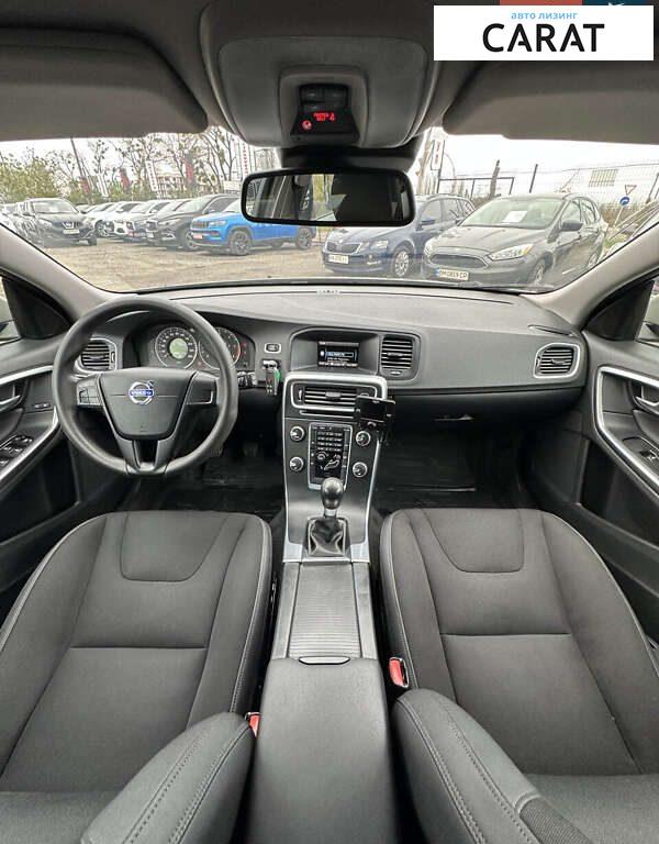 Volvo V60 2011