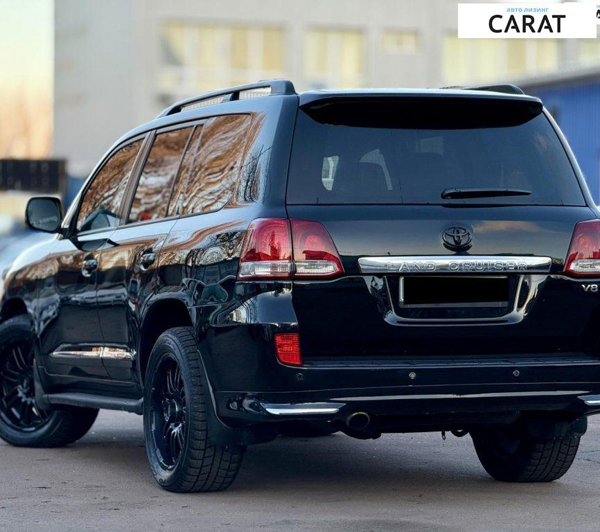 Toyota Land Cruiser 2010