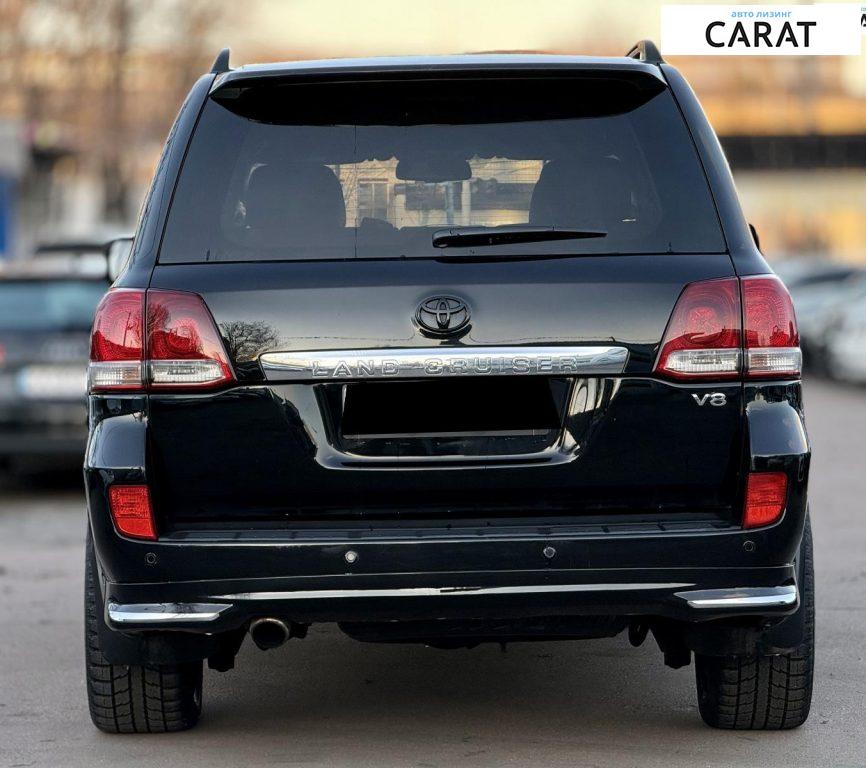 Toyota Land Cruiser 2010