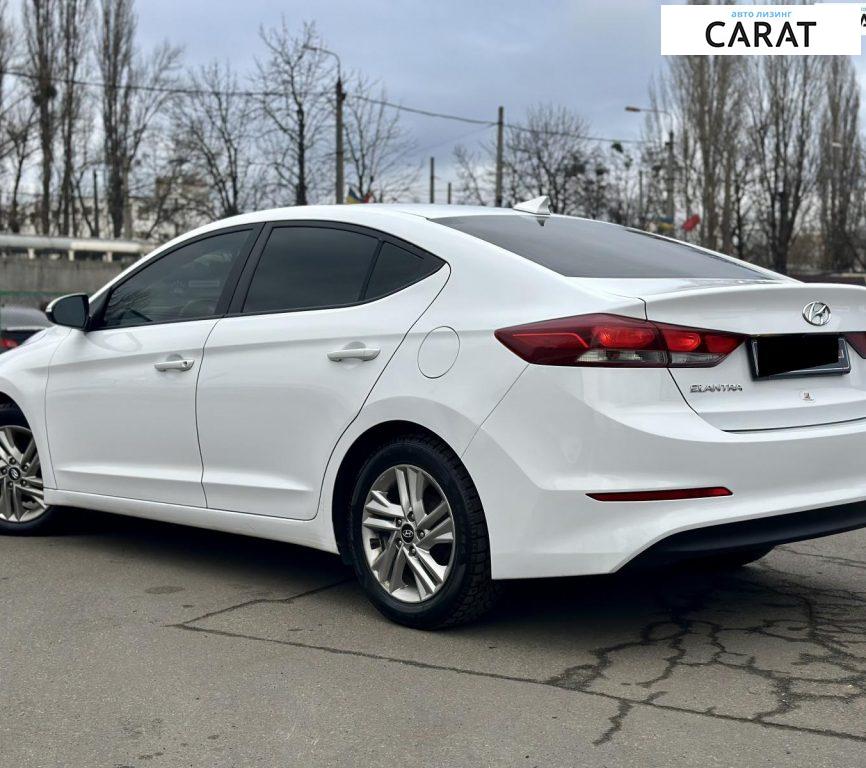 Hyundai Elantra 2016