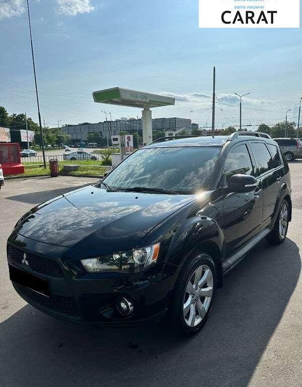 Mitsubishi Outlander 2011