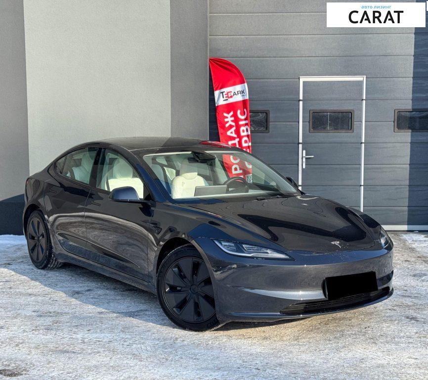 Tesla Model 3 2024