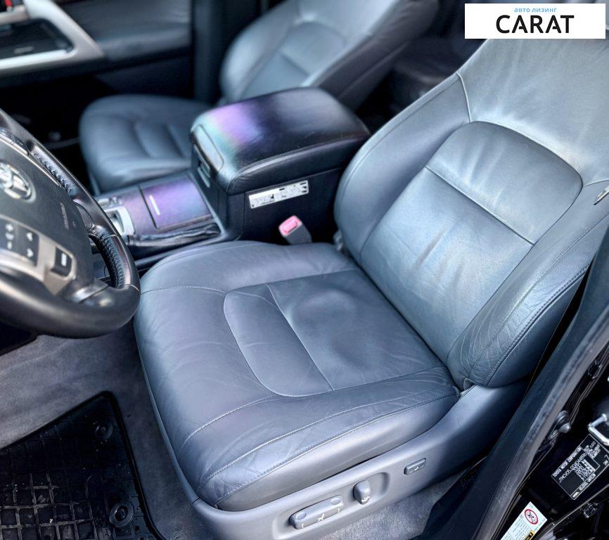 Toyota Land Cruiser 2010