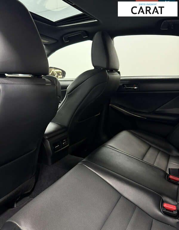 Lexus IS 2014