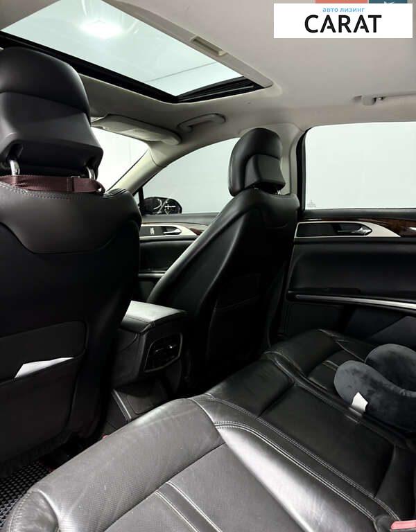 Lincoln MKZ 2013