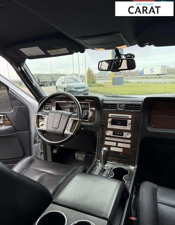 Lincoln Navigator 2010