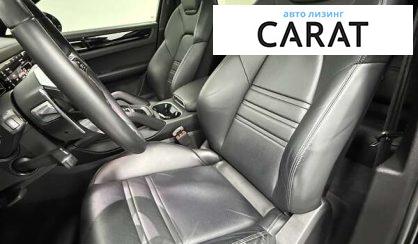 Porsche Cayenne 2021