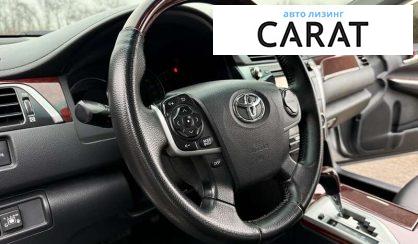 Toyota Camry 2011
