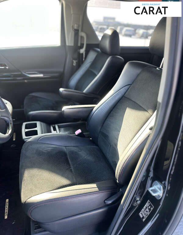 Toyota Vellfire 2014