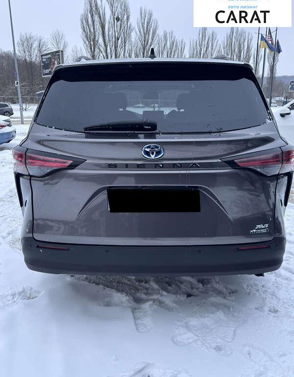 Toyota Sienna 2022