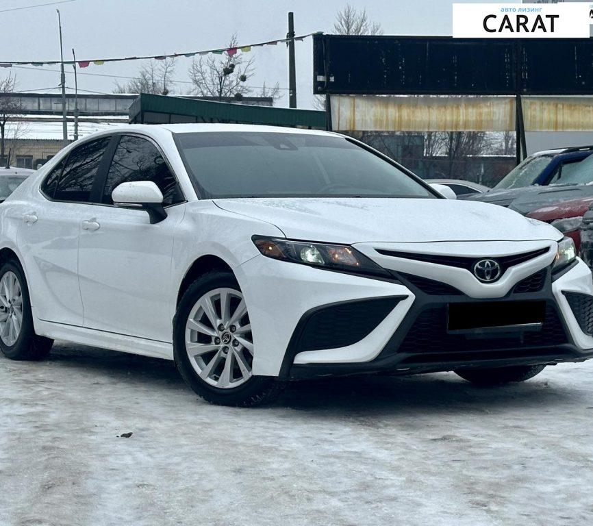Toyota Camry 2021