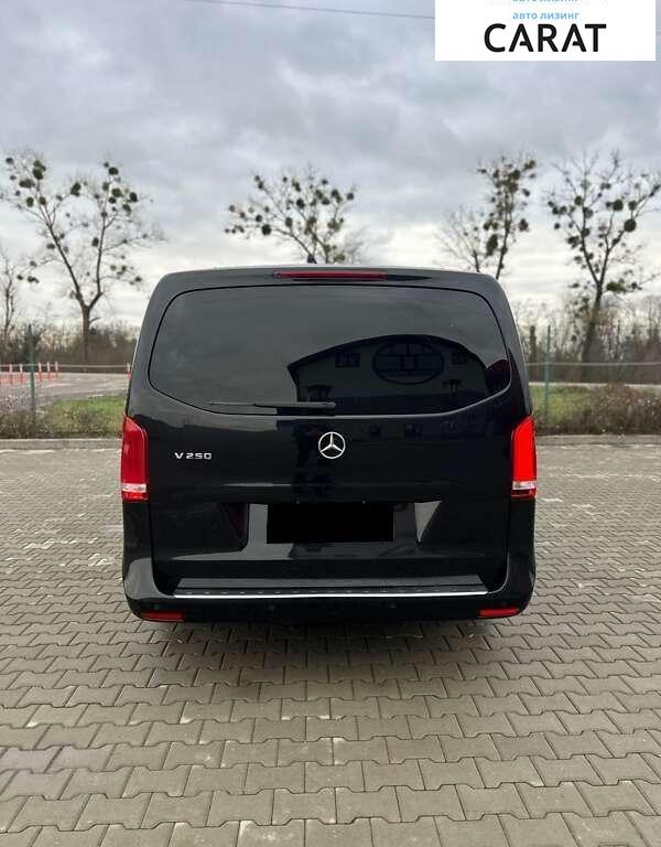 Mercedes-Benz V-Class 2015