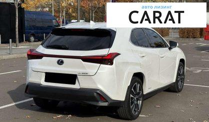 Lexus UX 2021