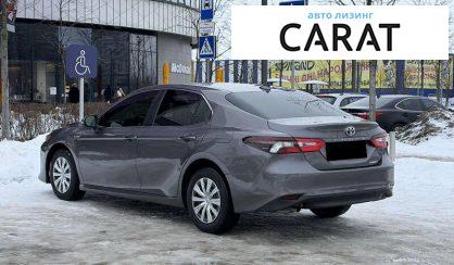 Toyota Camry 2021
