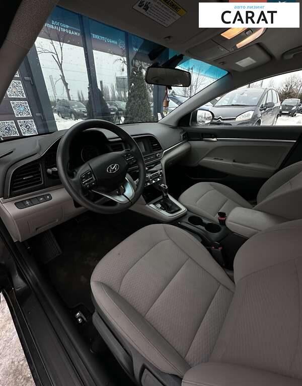 Hyundai Elantra 2020