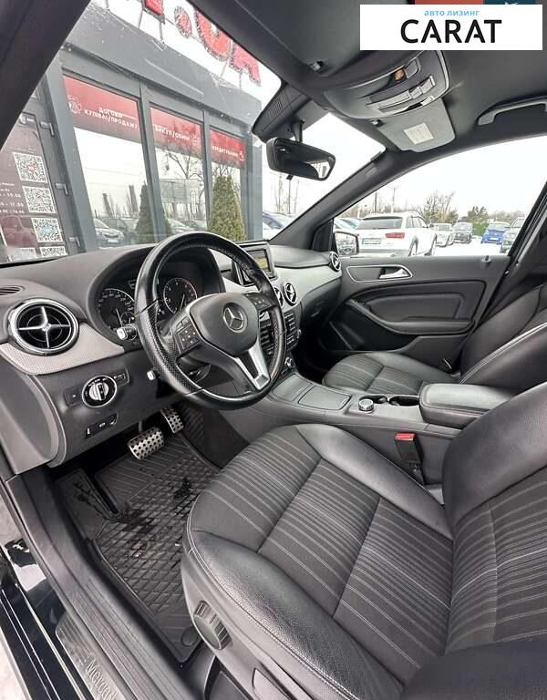 Mercedes-Benz B-Class 2011