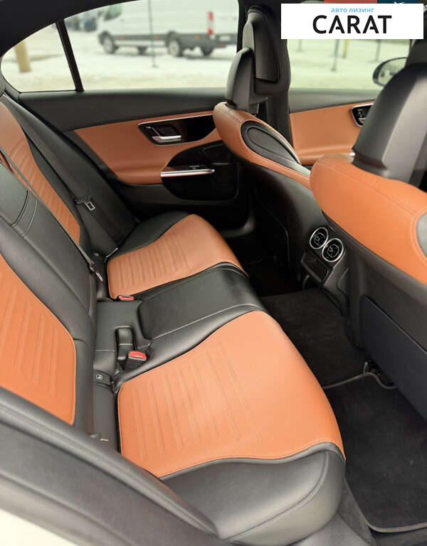 Mercedes-Benz C-Class 2021