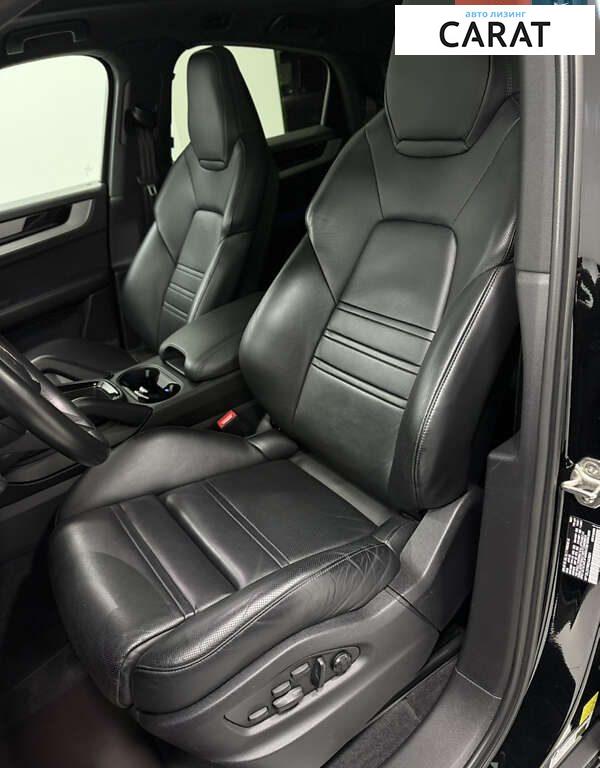 Porsche Cayenne 2023