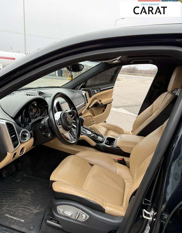 Porsche Cayenne 2015