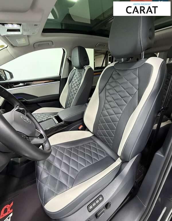 Volkswagen ID.6 2022