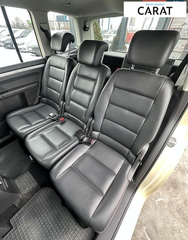 Volkswagen Touran 2015