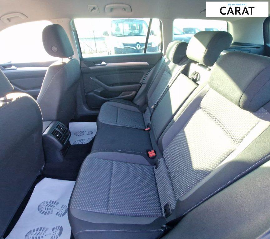 Volkswagen Passat 2021