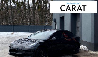Tesla Model 3 2021 - авто лізинг Carat