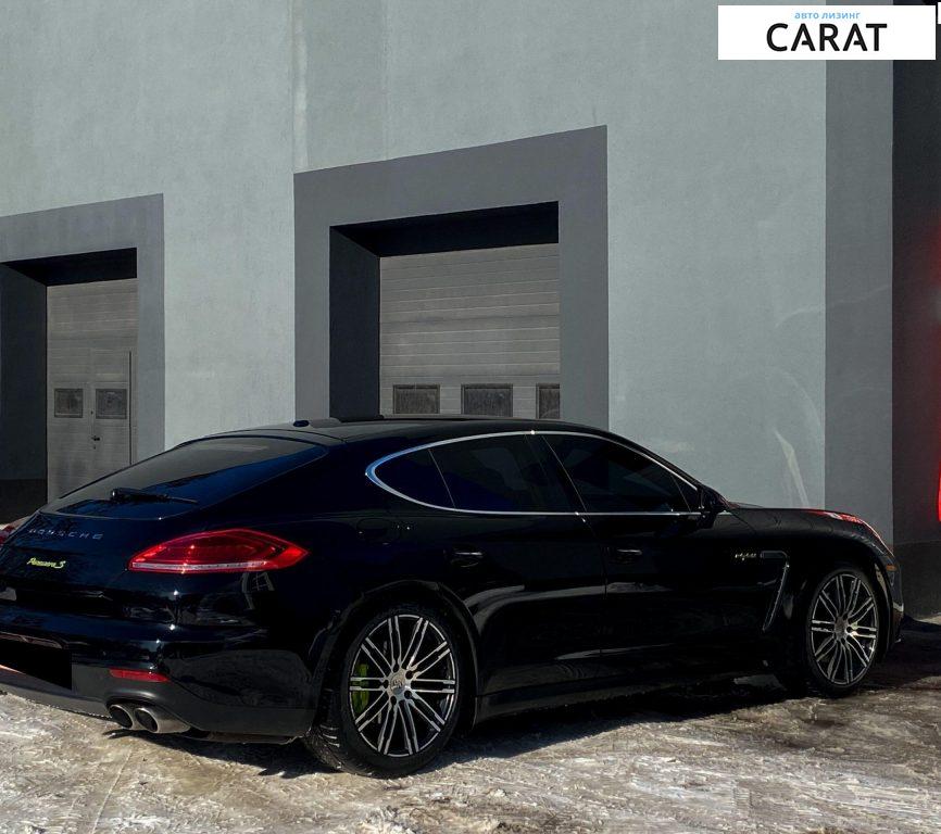 Porsche Panamera 2024
