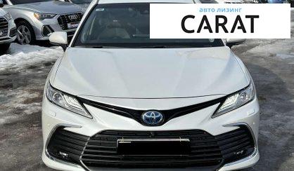 Toyota Camry 2021