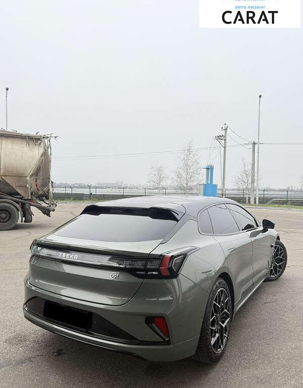 Zeekr 001 2024
