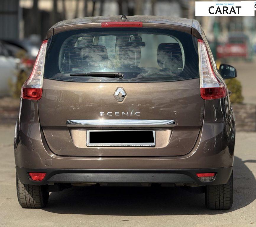 Renault Grand Scenic 2013