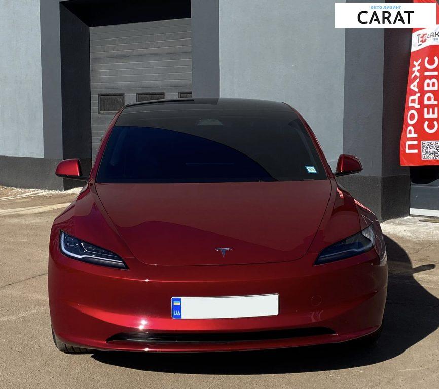 Tesla Model 3 2024