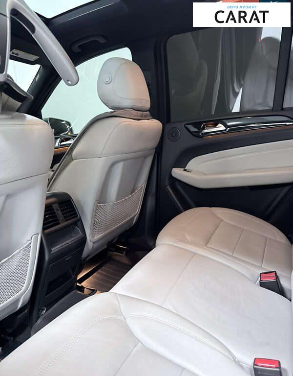 Mercedes-Benz M-Class 2015