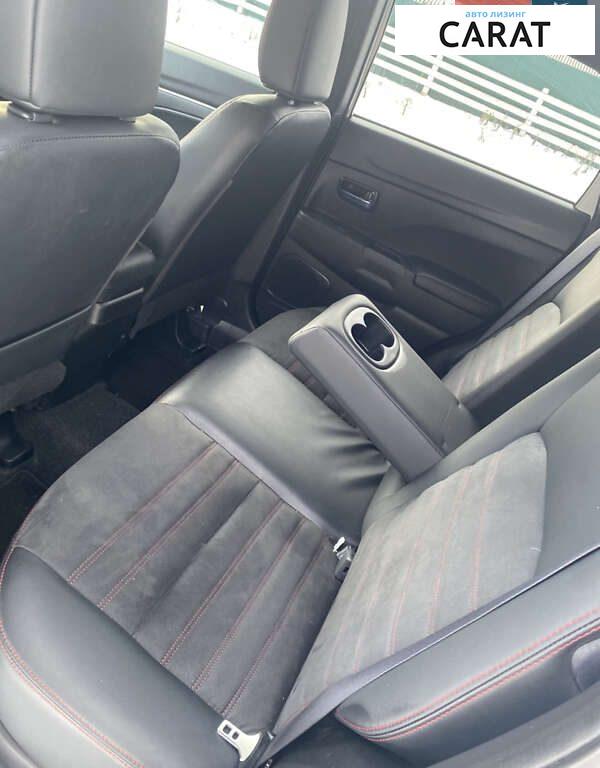 Mitsubishi Outlander 2020