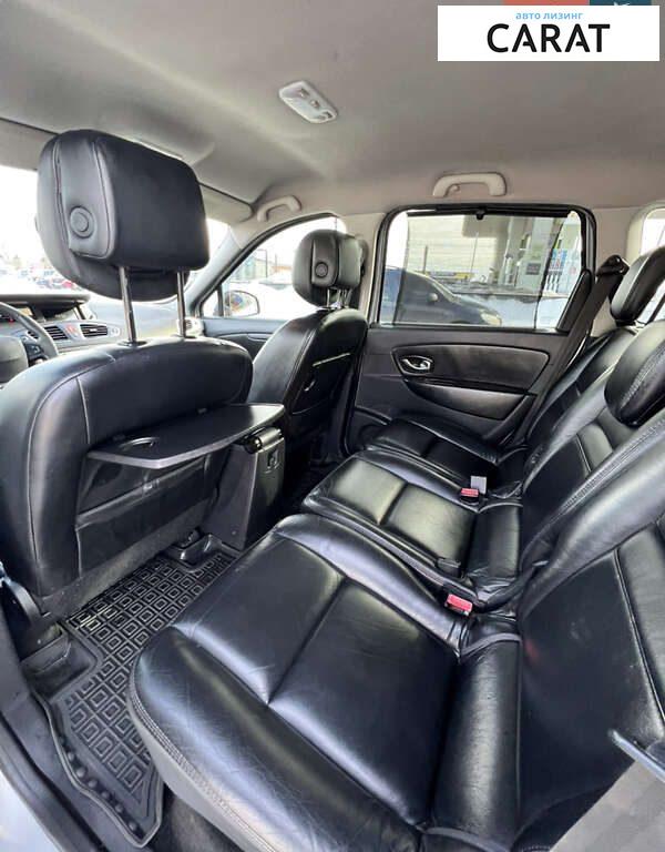 Renault Grand Scenic 2010